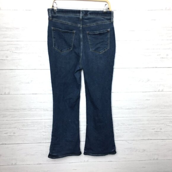 Old Navy Women's Jeans High Rise Flare Leg Stretch Size 8 length 27" - Picture 2 of 8